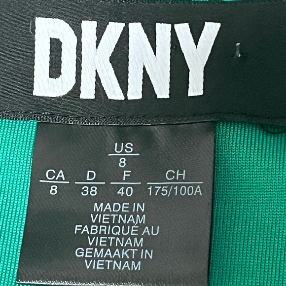 DKNY Women's Sleeveless Surplice Tie Fit & Flare Midi Dress Size 8 Apple Green - Picture 6 of 12